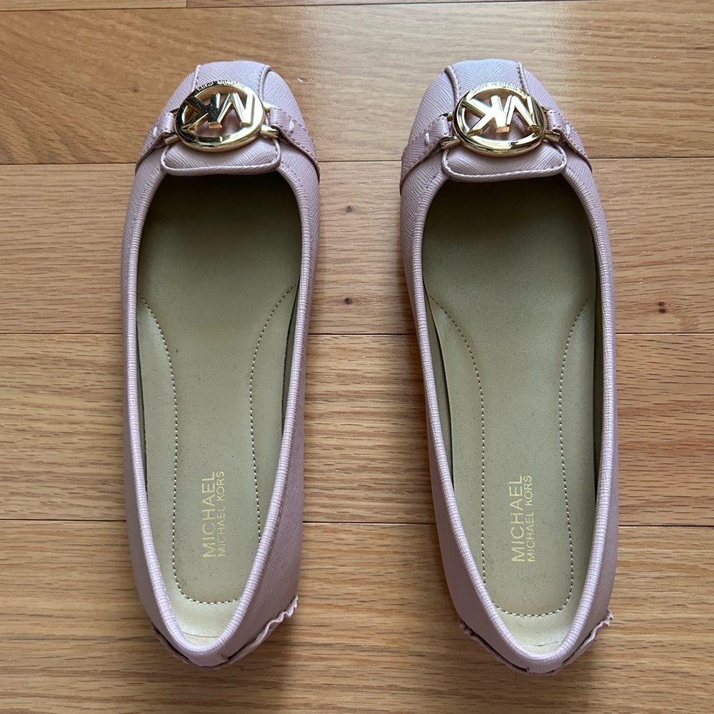 Michael Kors Fulton Faux Saffiano Leather Moccasin in ballerina pink - Picture 2 of 5